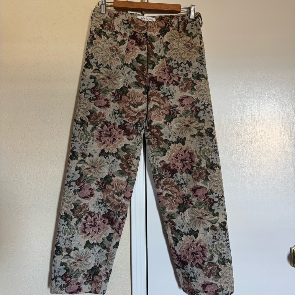 Sofia the Label floral pants